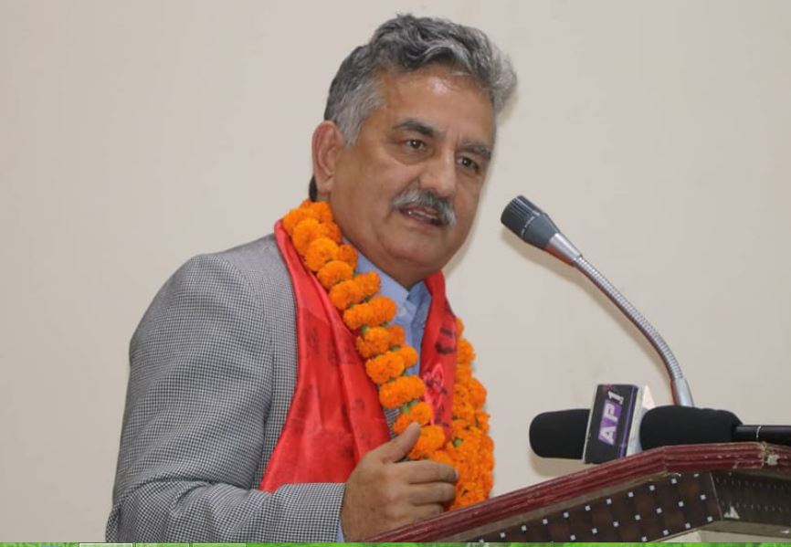 पार्टी फुट गराउनु गलत हो : पाण्डे